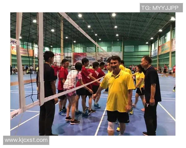 广州排球队在全国锦标赛中的团队协作表现分析与点评 广州排球队在全国锦标赛中的团队协作表现分析与点评