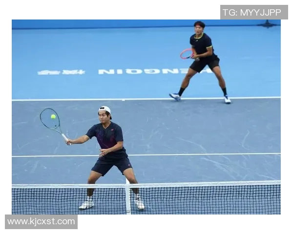 赛后分析：广州网球队与杭州网球队在战术灵活性上的较量与启示