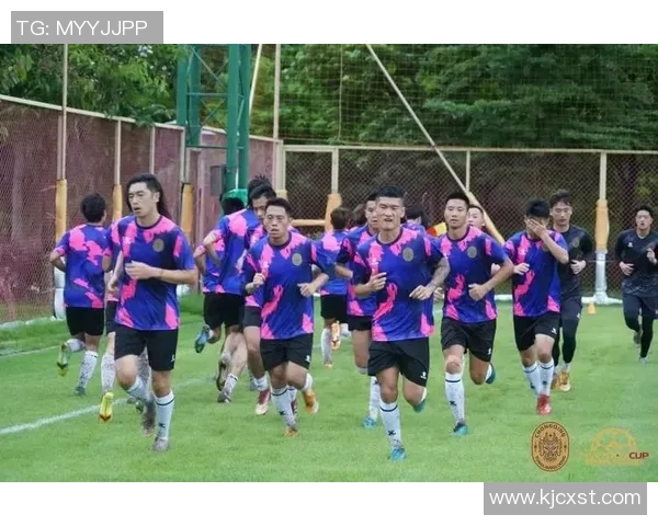 重庆足球队战术实力强劲荣登足球战术排行榜第一名引发热议